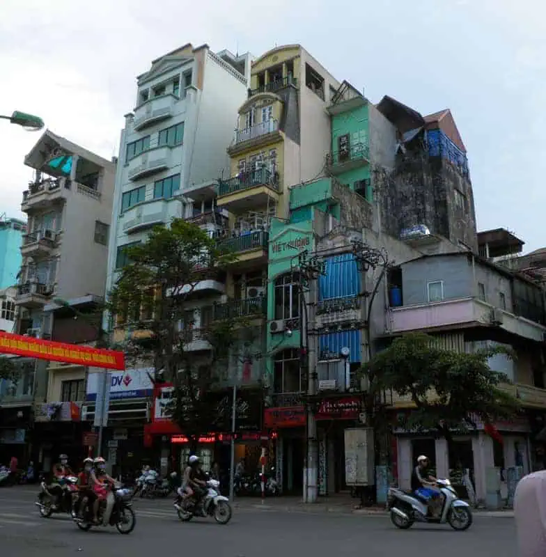 Tube houses can be very tall with more than 3 floors. It may initially seem like an apartment building but it is in fact just one house!