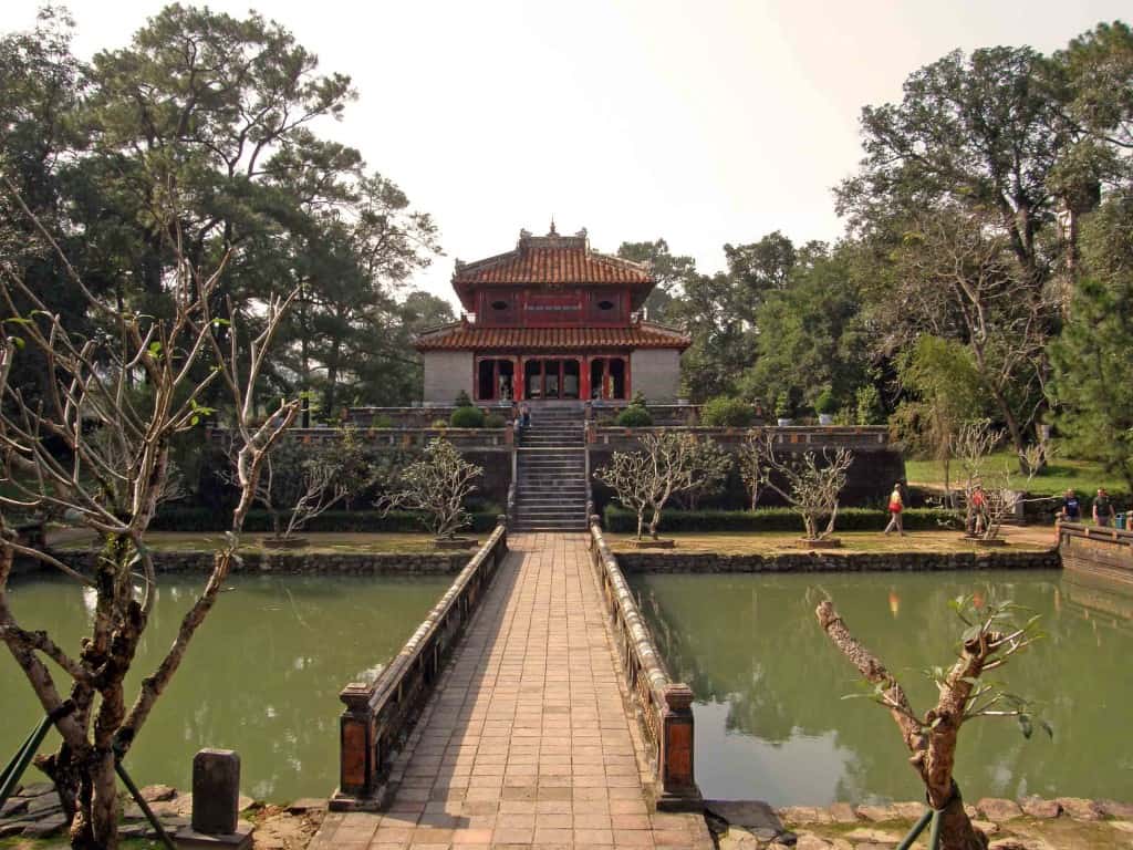 Royal grandeur: Tour the emperors' tombs by bicycle