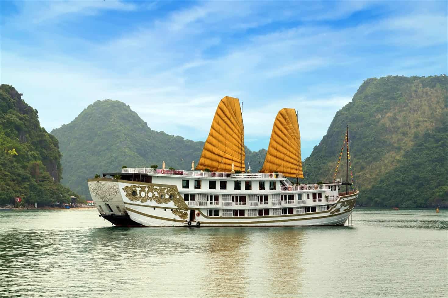 Boat in Halong Bay