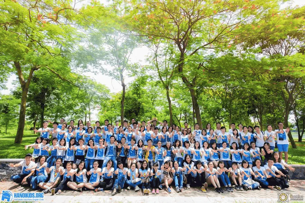 Volunteer tour guides at Hanoi Kids