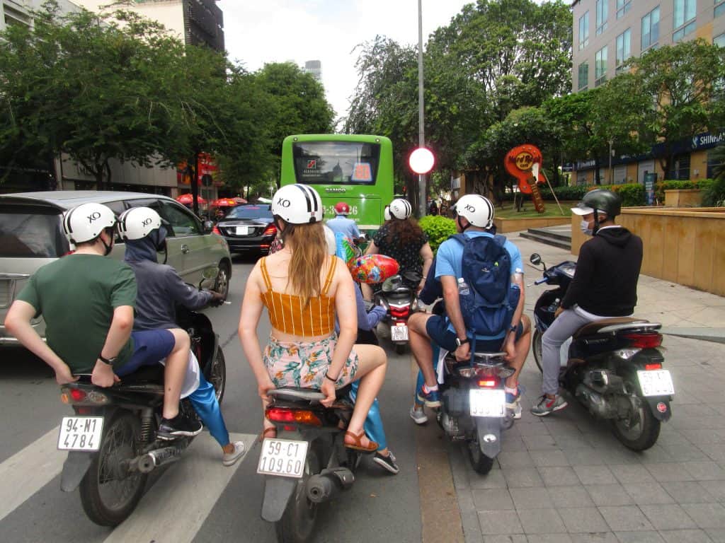 Fun ride with XO girls around Saigon 